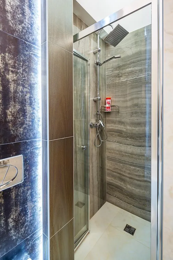 Leogrand Deluxe Apartments On Doroshenka 17 Львов